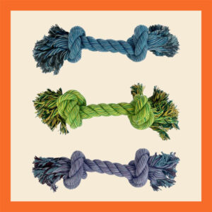 Happy Pet Flossin Fun 2 Knoop is een kleurig flostouw voor je hond, van duurzaam katoen en ondersteunend bij de gebitsverzorging. Geschikt om mee te apporteren, te kauwen of trekken. Trekspeelgoed, kauwspeelgoed voor honden